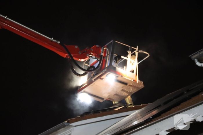 Schoorsteenbrand snel onder controle