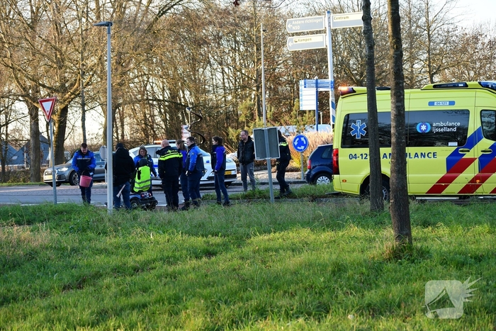 Aanrijding tussen auto en scootmobiel
