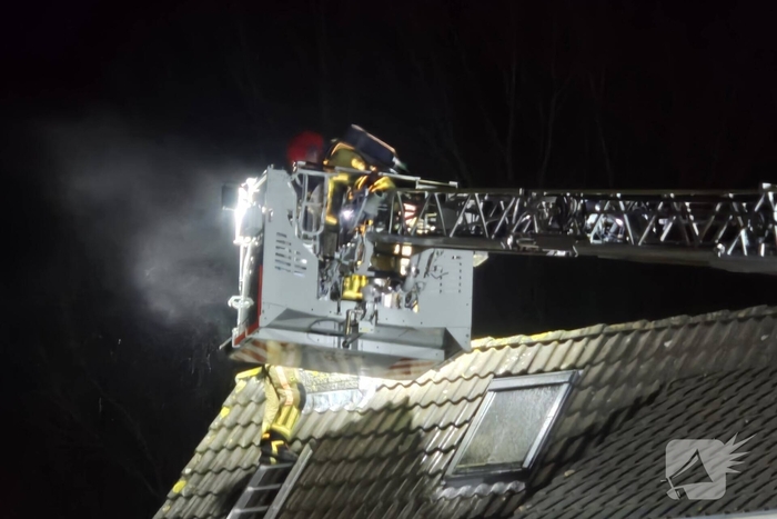 Brandweer ingezet voor schoorsteenbrand