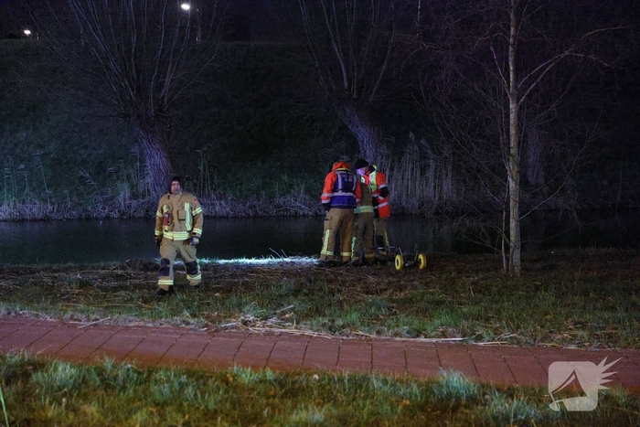 Dodelijk ongeval met auto leidt tot brand