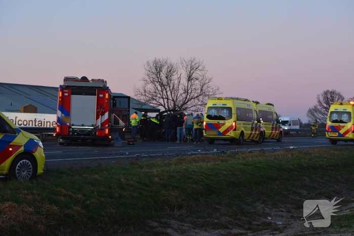 Verkeersongeval door loslopende hond op snelweg