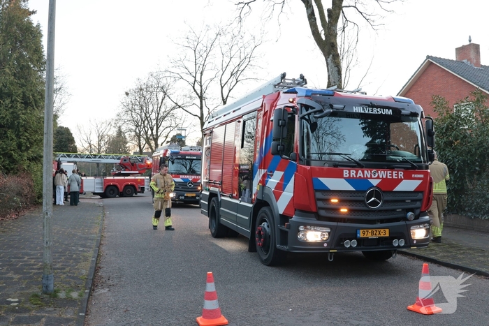 Brand in schoorsteen snel onder controle
