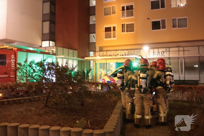 Brand in flatwoning leidt tot evacuaties