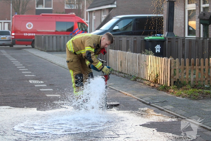 Brand in ondergrondse container door vuurwerk