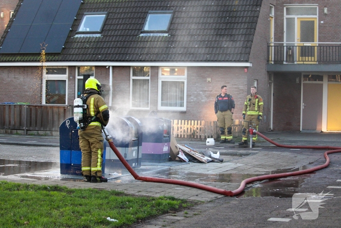 Brand in ondergrondse container door vuurwerk