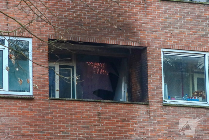 Brand door explosief op balkon