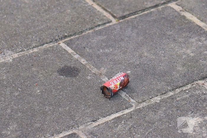 Brand door explosief op balkon