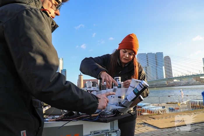 Laatste voorbereidingen voor vuurwerkshow gestart