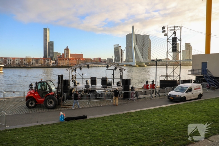 Laatste voorbereidingen voor vuurwerkshow gestart