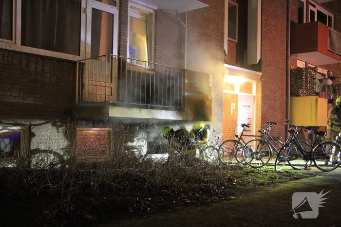 Woningbrand leidt tot ontruiming van appartementen