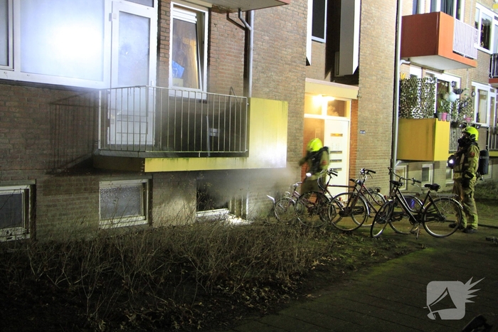 Woningbrand leidt tot ontruiming van appartementen