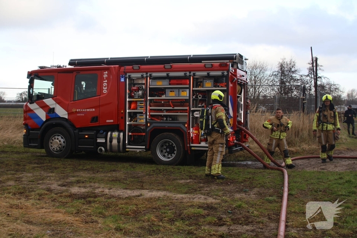 Brand in flinke berg met afval