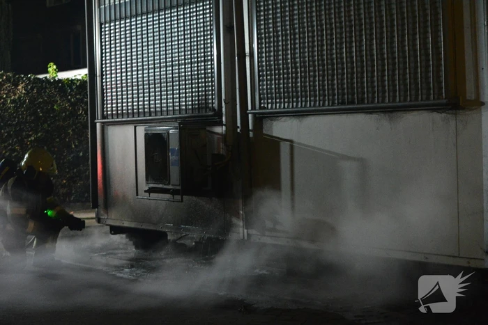 Brand ontstaat in bijgebouw