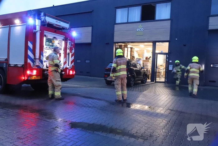 Rookontwikkeling door industriebrand