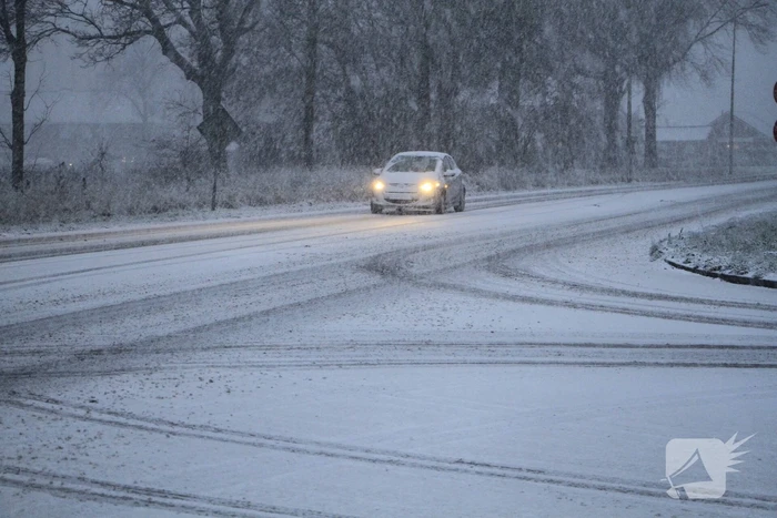 Flinke sneeuwval op tweede dag van jaar
