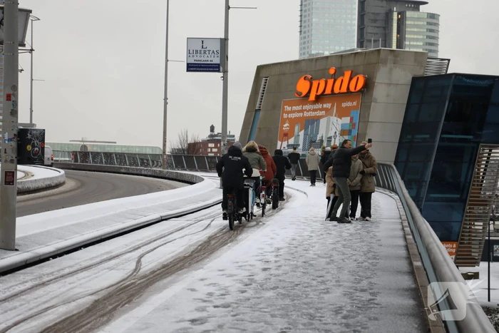 Sneeuval zorgt voor alerte weggebruikers