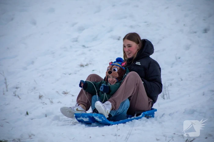 Sneeuwpret voor dier en mens