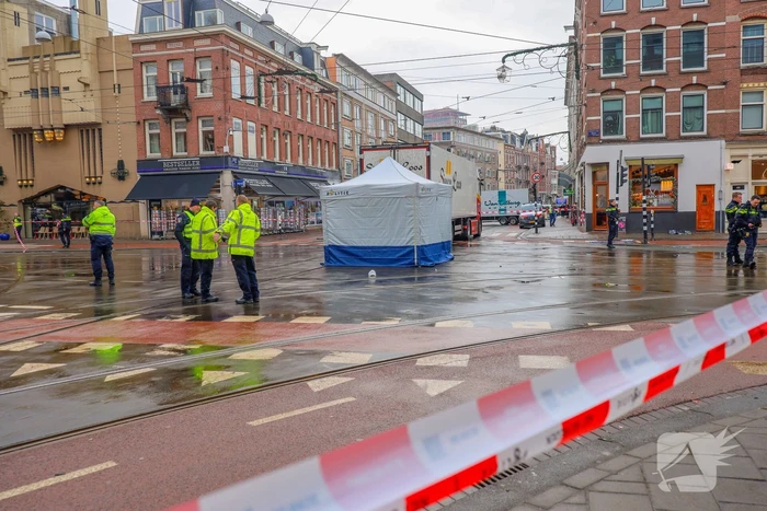 Fietser overleden na aanrijding met vrachtwagen