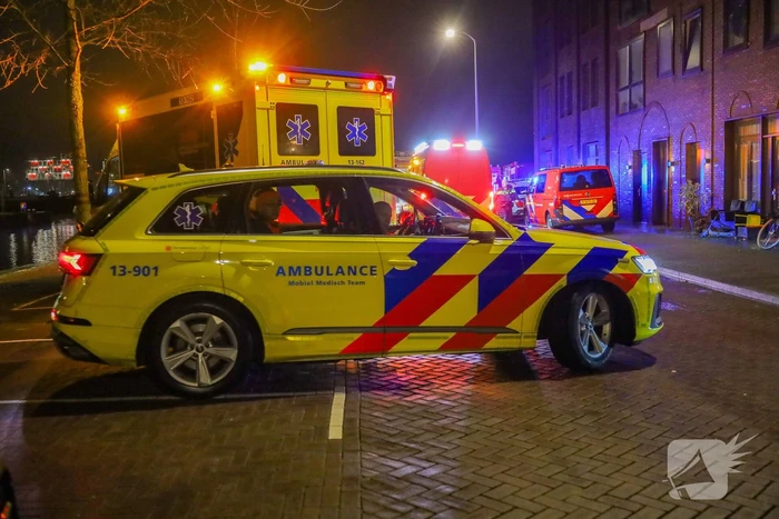 Voertuig te water na ongeval