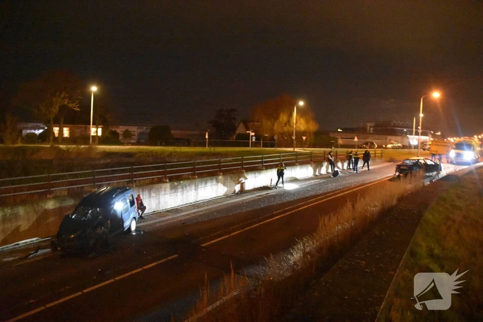 Ongeval veroorzaakt zware schade