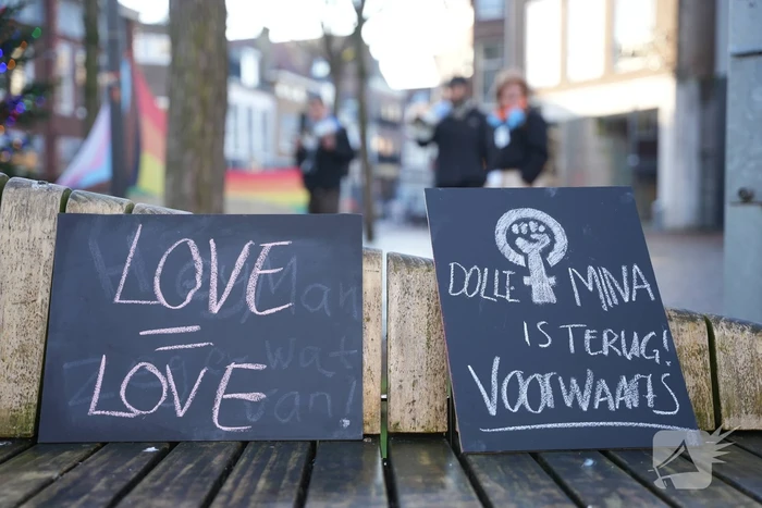 Activisten protesteren tegen Frontrunners Ministries