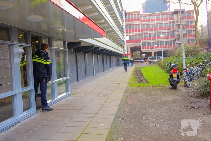 Overleden persoon aangetroffen in woning