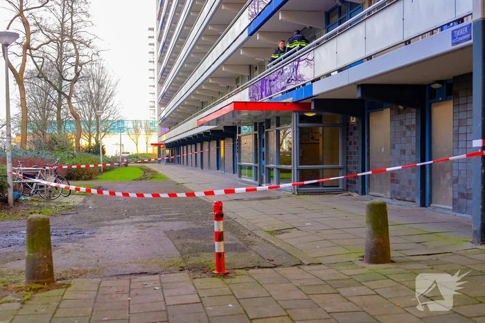 Overleden persoon aangetroffen in woning