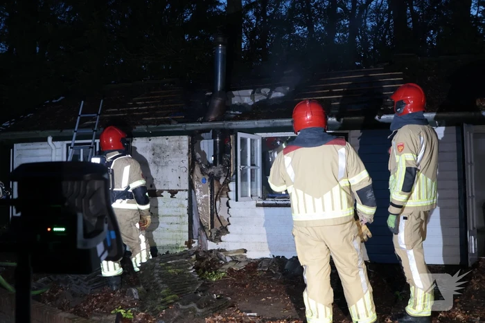 Brand in schuurtje snel onder controle