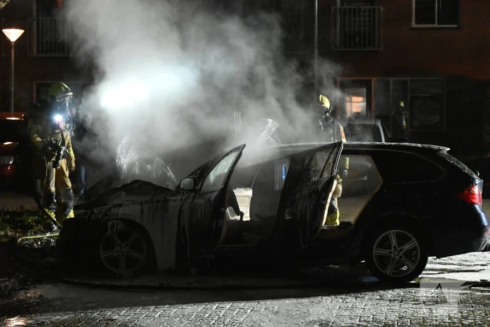 Brand in voertuig geblust
