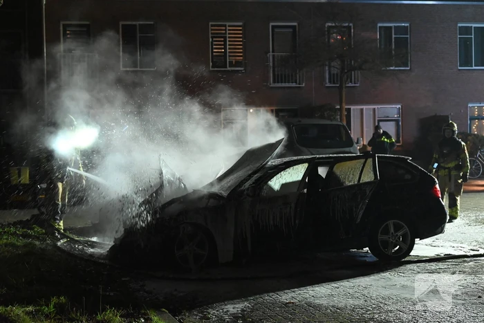 Brand in voertuig geblust
