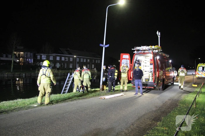 Persoon uit het water gehaald na melding