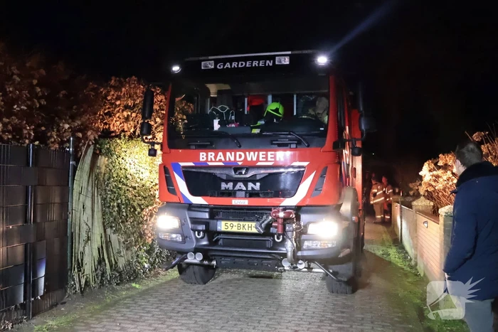 Brand in schoorsteen van villa