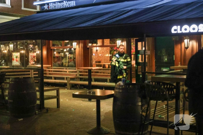 Steekincident bij café leidt tot gewonde