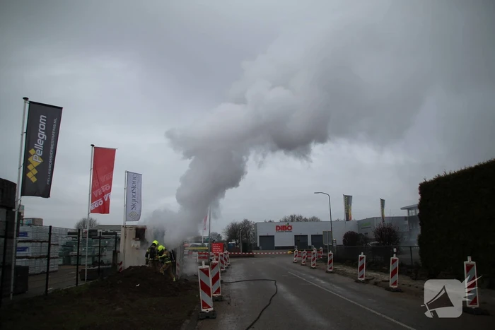 Honderden huishoudens zonder stroom door gebouwbrand
