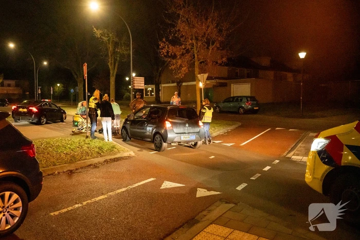 Dronken man geschept door auto