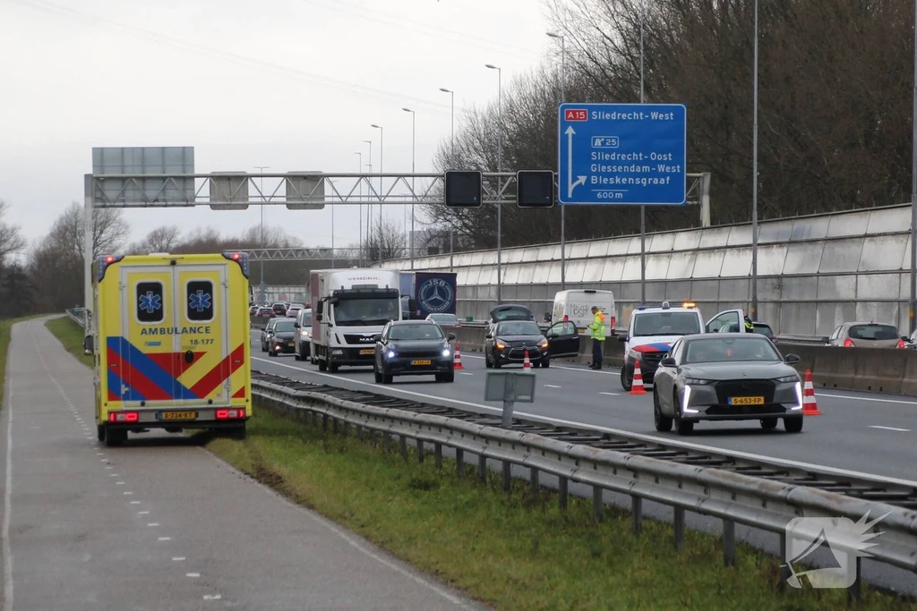 Rijksweg A15 R 86,5 Nieuws Hardinxveld-Giessendam 