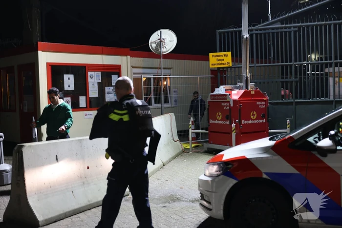 Steekincident op vluchtelingenboot leidt tot gewonde
