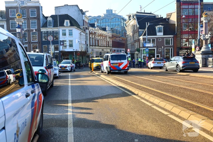 Onderzoek naar mogelijk explosief in Amsterdam