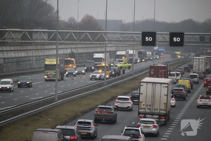 Meerdere ongevallen op A15 zorgen voor verkeershinder