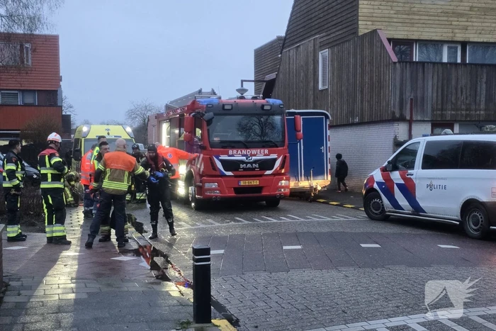 Brandweerduikers ingezet na melding persoon te water