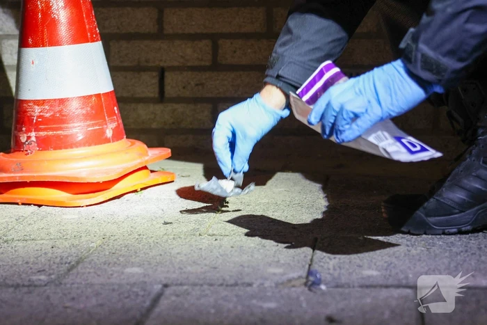 Explosie bij portiekwoning veroorzaakt aanzienlijke schade