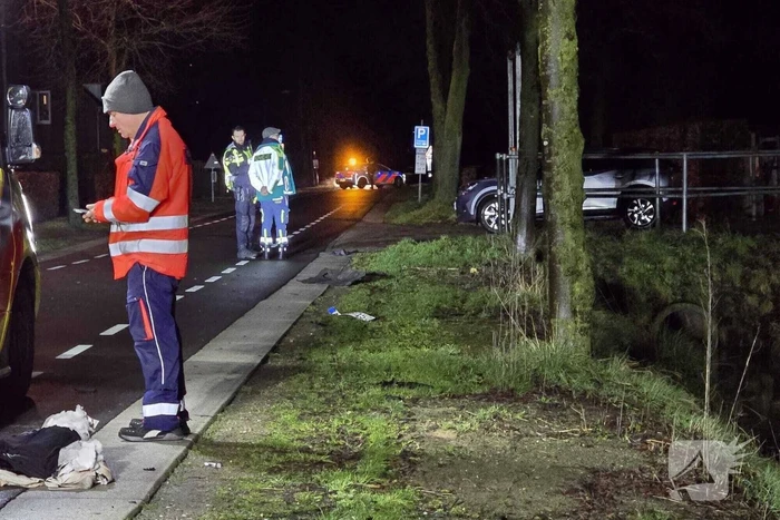 Automobilist rijdt scooter aan, slachtoffer overleden
