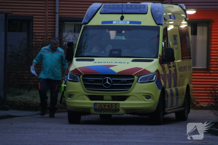 Traumahelikopter landt voor noodsituatie in ziekenhuis