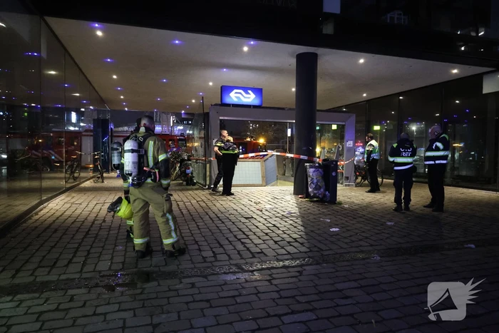 Brand leidt tot onderbreking van trein- en metroverkeer