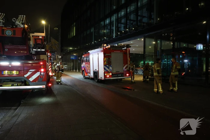 Brand leidt tot onderbreking van trein- en metroverkeer