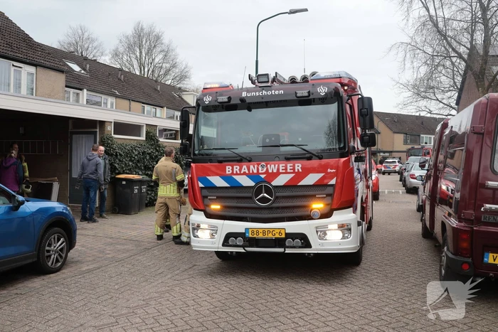 Gaslekkage in woning leidt tot spoedactie van brandweer