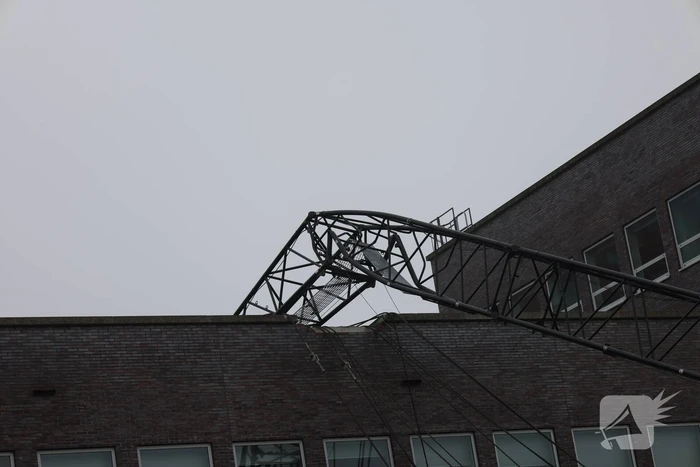 Ongeval met bouwkraan leidt tot grote inzet hulpdiensten