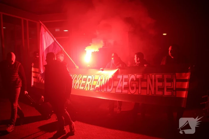 Grote opkomst bij demonstratie tegen AZC