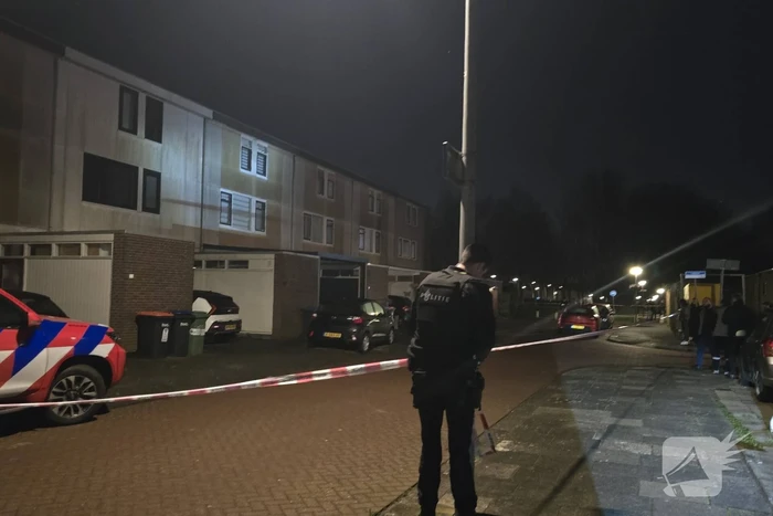 Explosie bij woning veroorzaakt schade