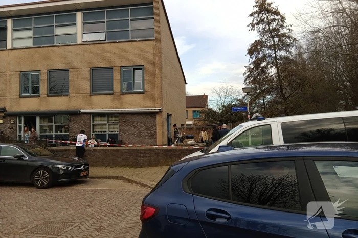 Arrestatieteam ingezet in woning